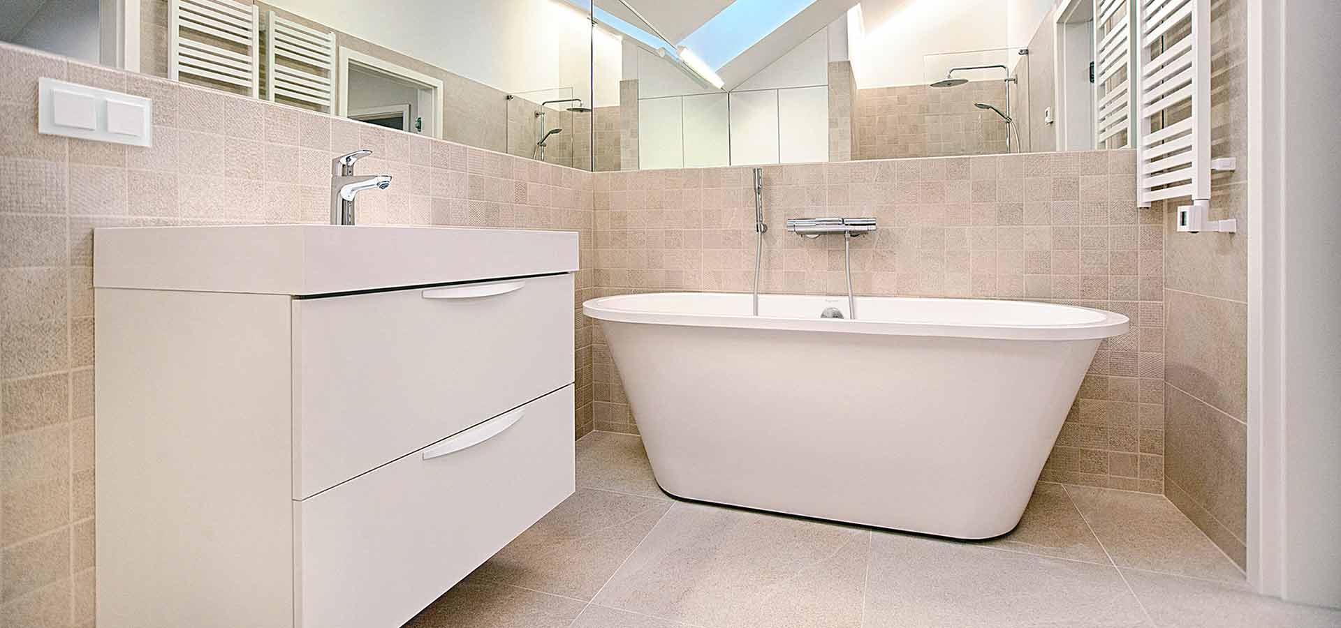 Photo of typical bathroom by Midfield Plumbers Ltd